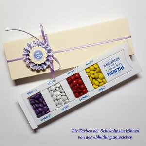 Geschenkverpackung Pillenbox mit Schokolinsen 04 - elfenbein